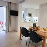 Les Deux Mariettes & Διαμέρισμα Lisboa