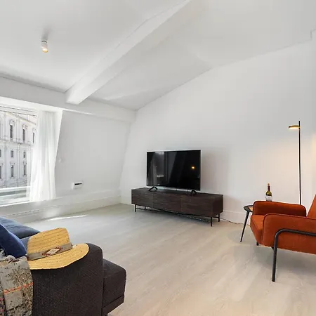 Les Deux Mariettes &