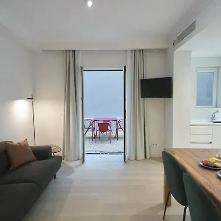 Apartament Les Deux Mariettes & *
