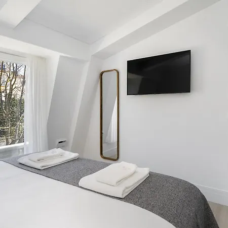 Les Deux Mariettes & Лиссабон