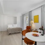 Les Deux Mariettes & Apartment Lisbon